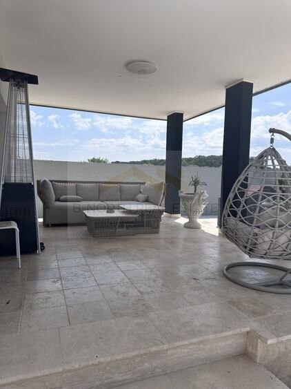 Silistea Snagovului, vila moderna de inchiriat pe termen lung, jacuzzi, ponton